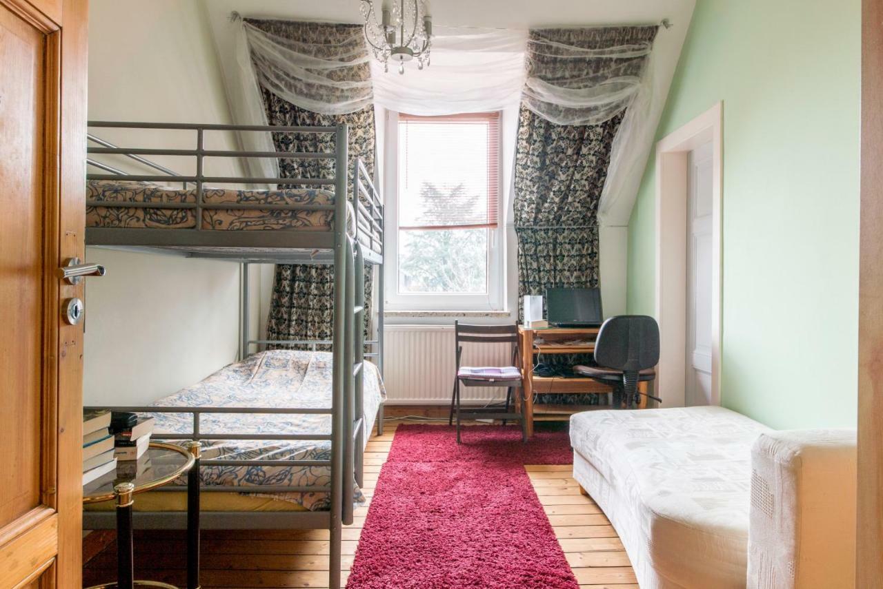 Private Rooms Hannover Exterior photo